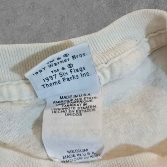 Vintage Tasmanian Devil Looney Tunes Six Flags Shirt Medium - Picture 5 of 7